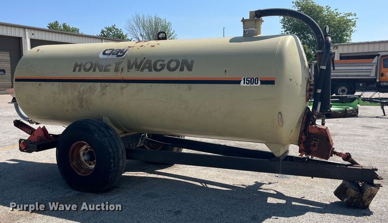 image for item EK8522 Clay Honey Wagon manure spreader
