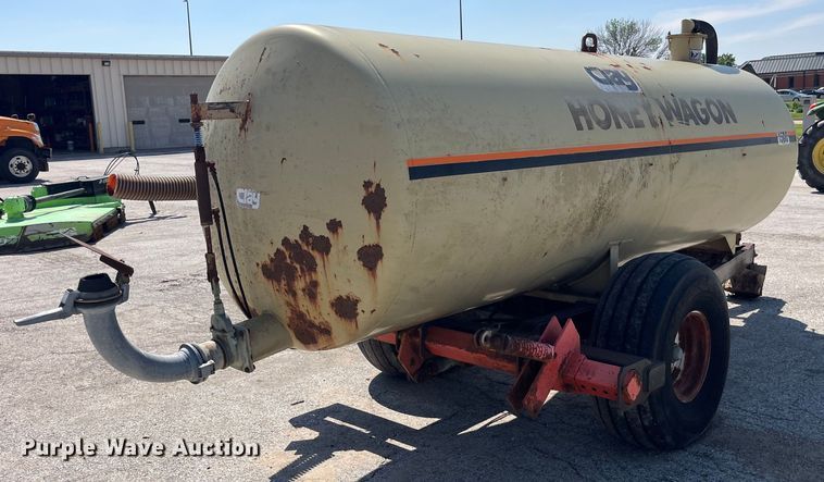 image for item EK8522 Clay Honey Wagon manure spreader