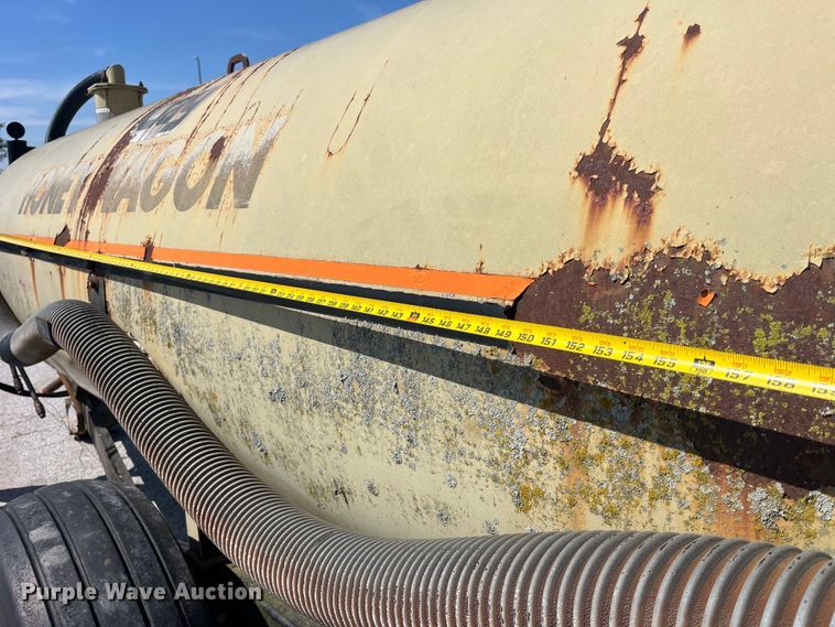 image for item EK8522 Clay Honey Wagon manure spreader