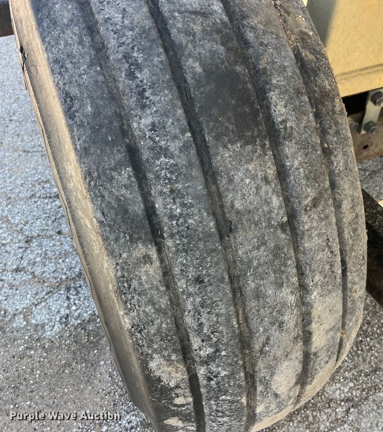 image for item EK8522 Clay Honey Wagon manure spreader