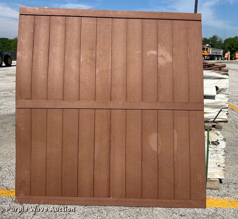 image for item EK8525 Veranda vinyl fencing