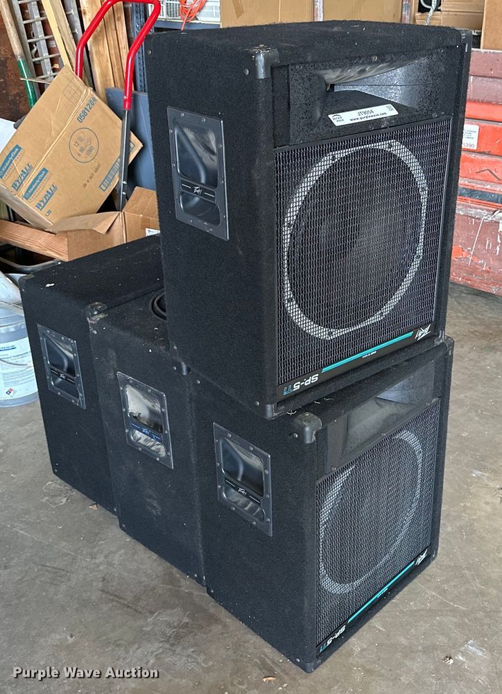 image for item JT9054 (4) Peavey SP-5Ti speakers