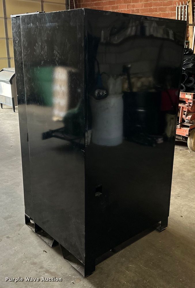 image for item JT9056 Seaga vending machine