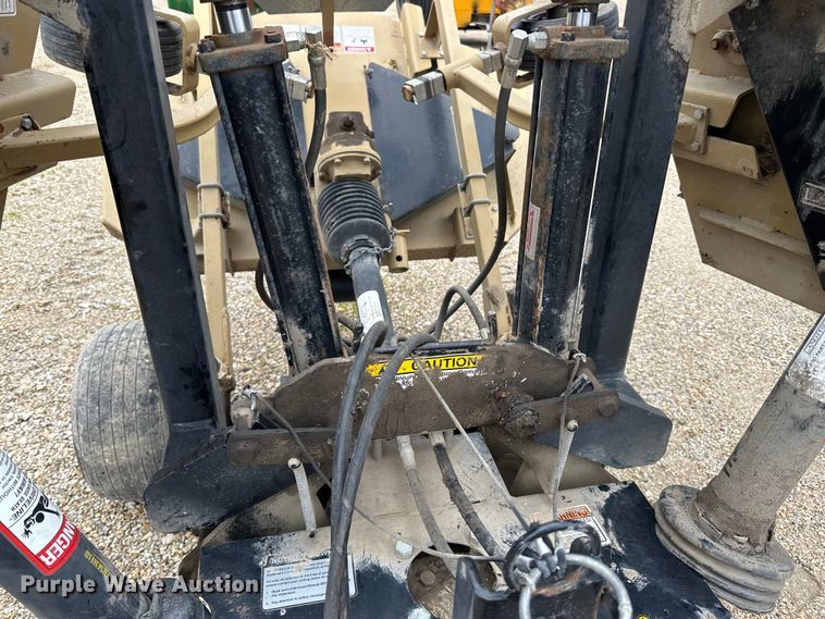 image for item LR9343 Land Pride  finish mower