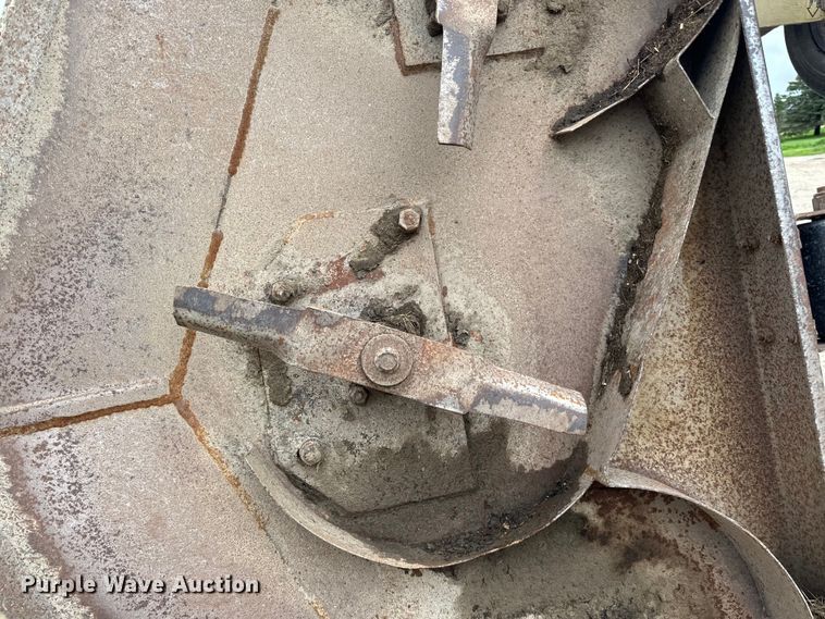 image for item LR9343 Land Pride  finish mower