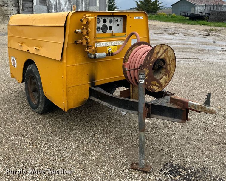 image for item LR9344 Gardner Denver  air compressor
