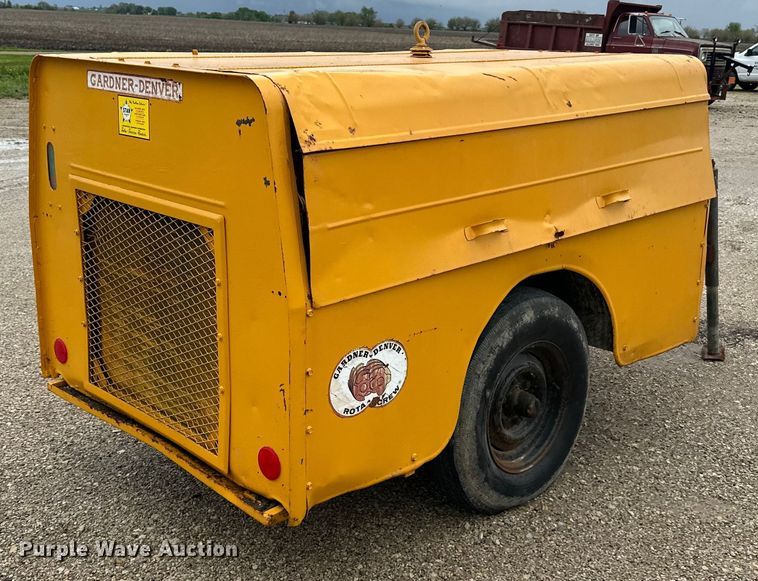 image for item LR9344 Gardner Denver  air compressor