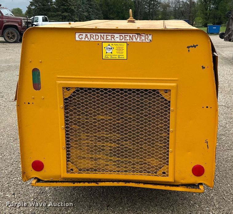 image for item LR9344 Gardner Denver  air compressor