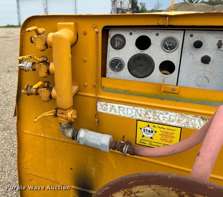 image for item LR9344 Gardner Denver  air compressor