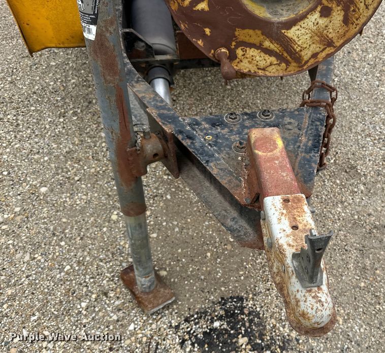 image for item LR9344 Gardner Denver  air compressor