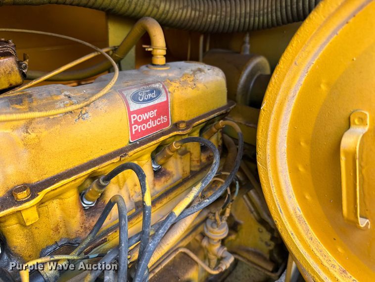 image for item LR9344 Gardner Denver  air compressor