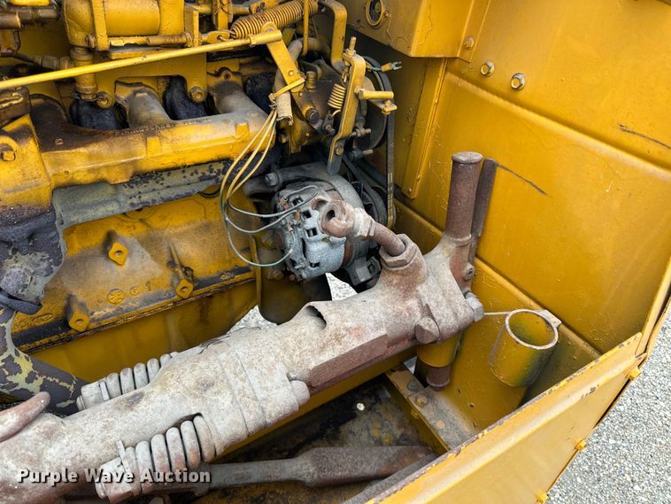 image for item LR9344 Gardner Denver  air compressor