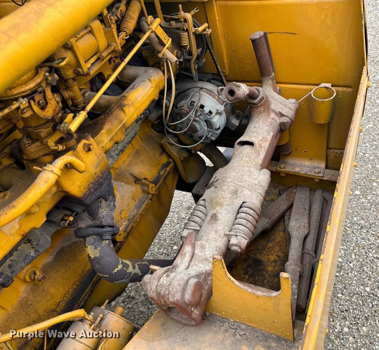 image for item LR9344 Gardner Denver  air compressor