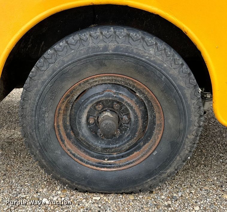 image for item LR9344 Gardner Denver  air compressor