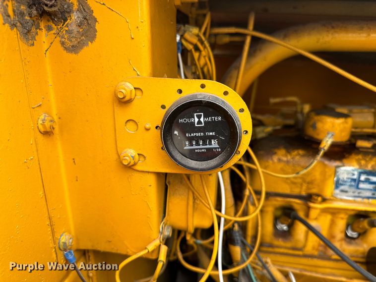 image for item LR9344 Gardner Denver  air compressor