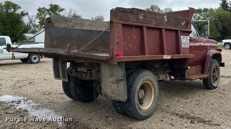 image for item LR9346 1975 Chevrolet  C60 dump truck