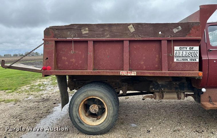 image for item LR9346 1975 Chevrolet  C60 dump truck