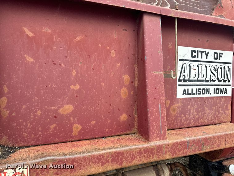 image for item LR9346 1975 Chevrolet  C60 dump truck