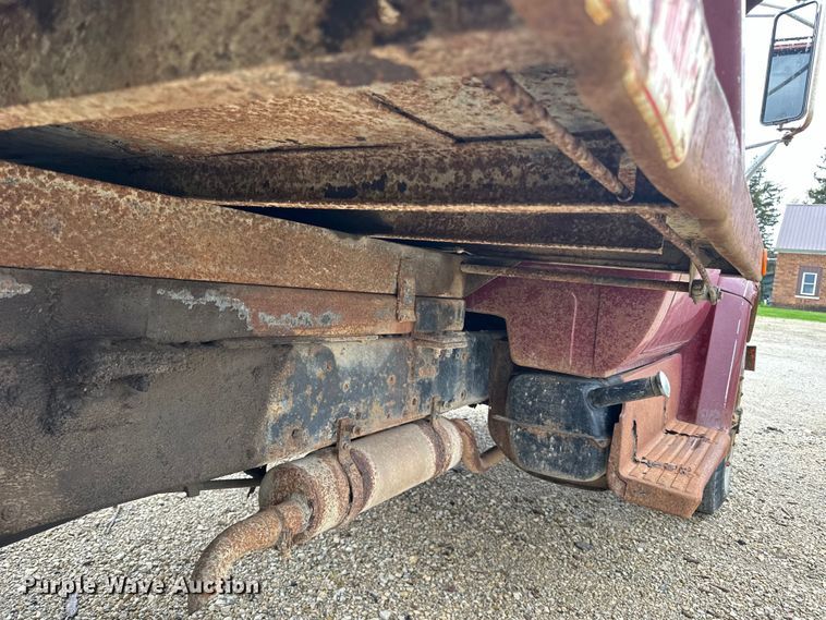 image for item LR9346 1975 Chevrolet  C60 dump truck