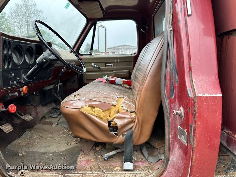 image for item LR9346 1975 Chevrolet  C60 dump truck