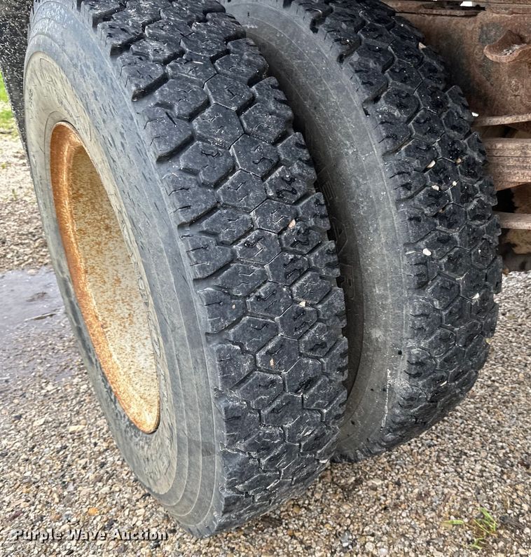 image for item LR9346 1975 Chevrolet  C60 dump truck