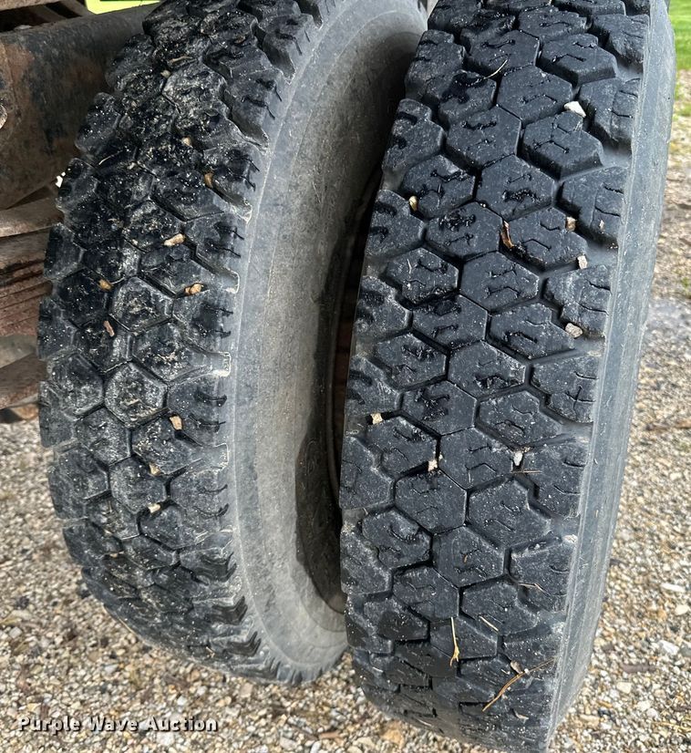 image for item LR9346 1975 Chevrolet  C60 dump truck