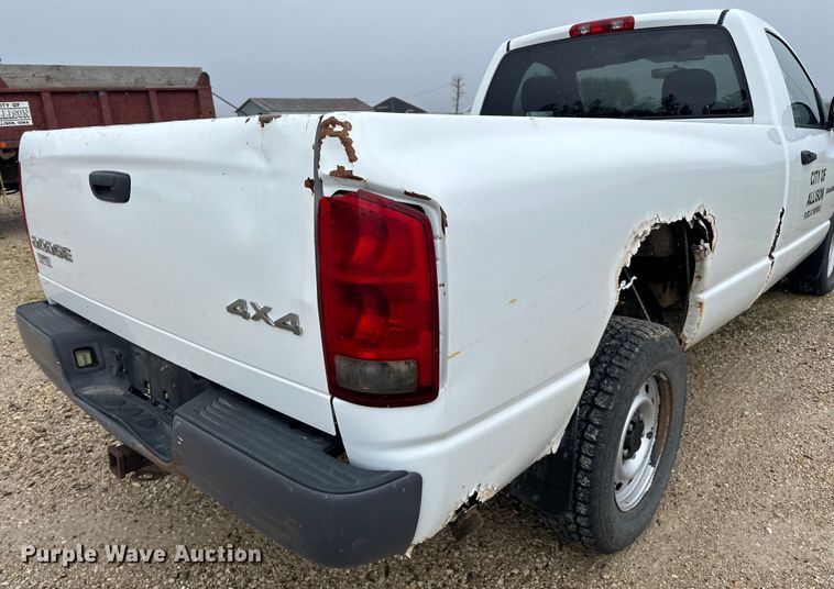 image for item LR9347 2003 Dodge  Ram 1500 pickup truck