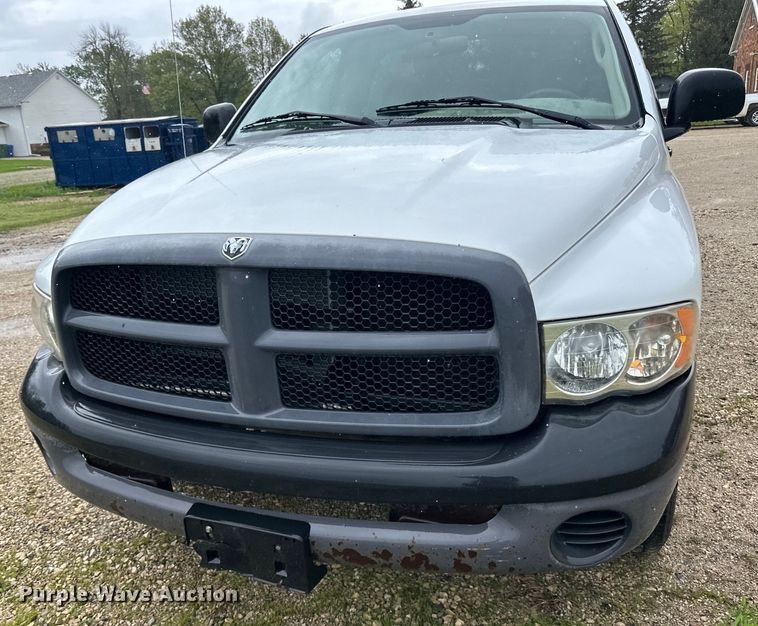 image for item LR9347 2003 Dodge  Ram 1500 pickup truck