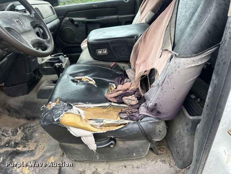 image for item LR9347 2003 Dodge  Ram 1500 pickup truck