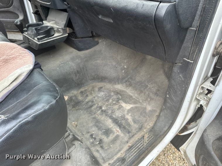 image for item LR9347 2003 Dodge  Ram 1500 pickup truck