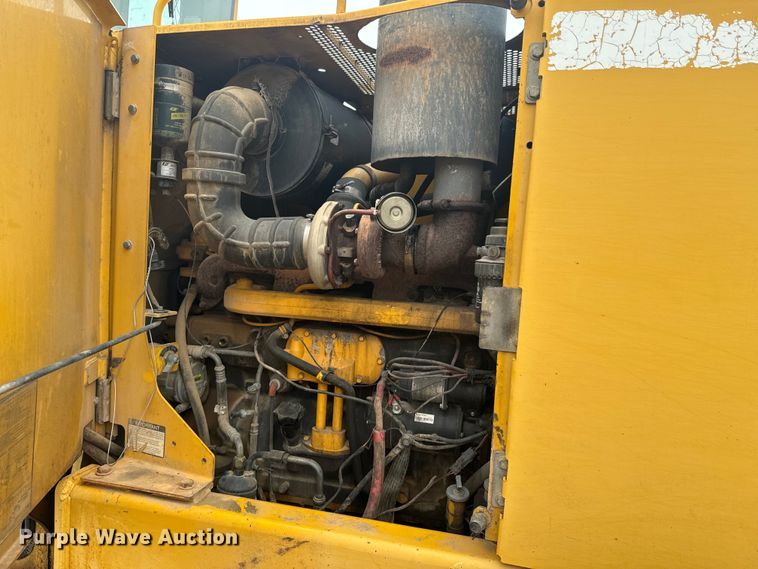 image for item ND9337 1999 John Deere 770CH motor grader