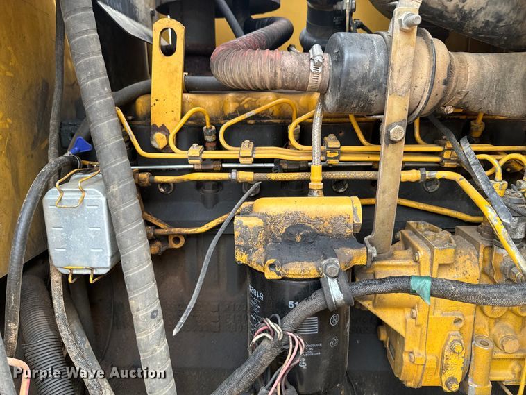 image for item ND9337 1999 John Deere 770CH motor grader