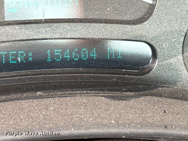 image for item ND9340 2005 Chevrolet Silverado 2500 HD pickup truck