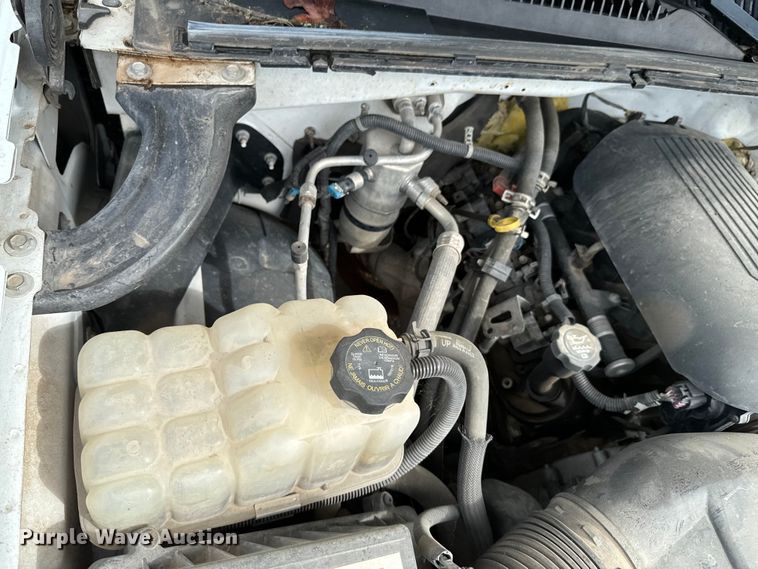 image for item ND9340 2005 Chevrolet Silverado 2500 HD pickup truck