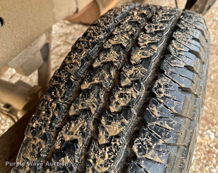 image for item ND9340 2005 Chevrolet Silverado 2500 HD pickup truck