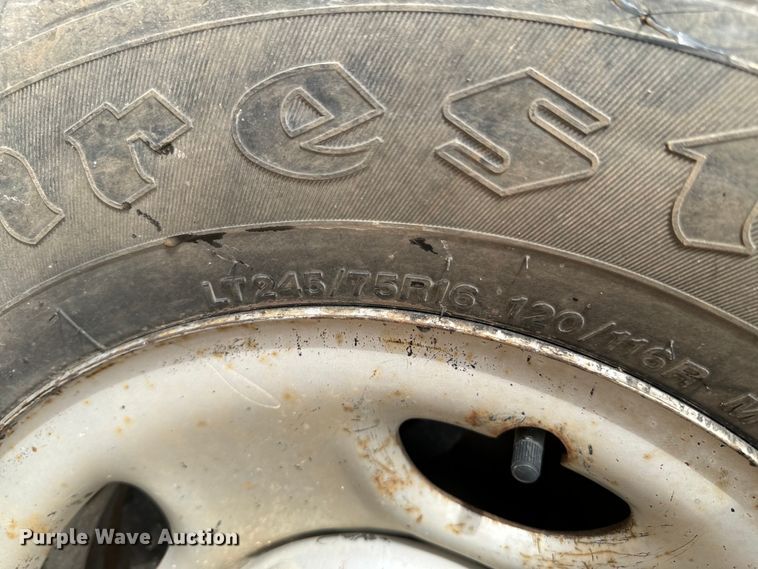 image for item ND9340 2005 Chevrolet Silverado 2500 HD pickup truck