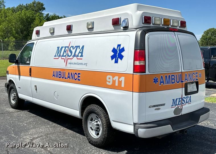 image for item ND9346 2008 Chevrolet Express ambulance