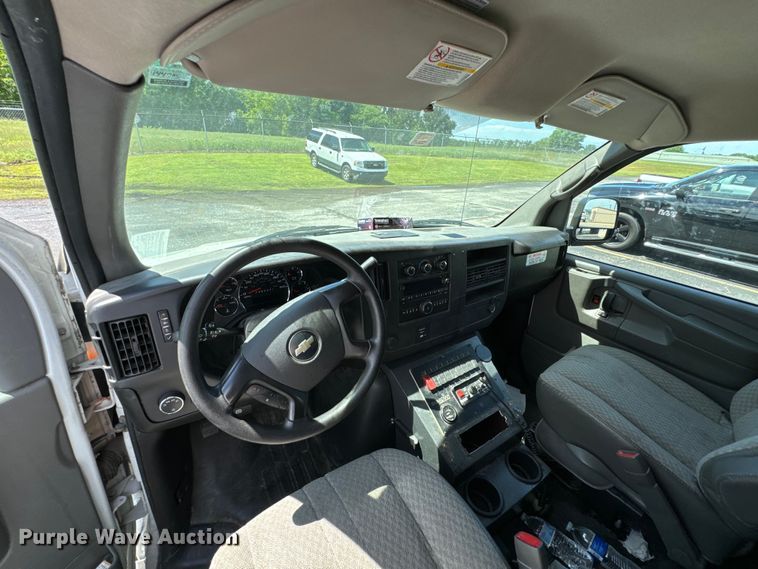 image for item ND9346 2008 Chevrolet Express ambulance