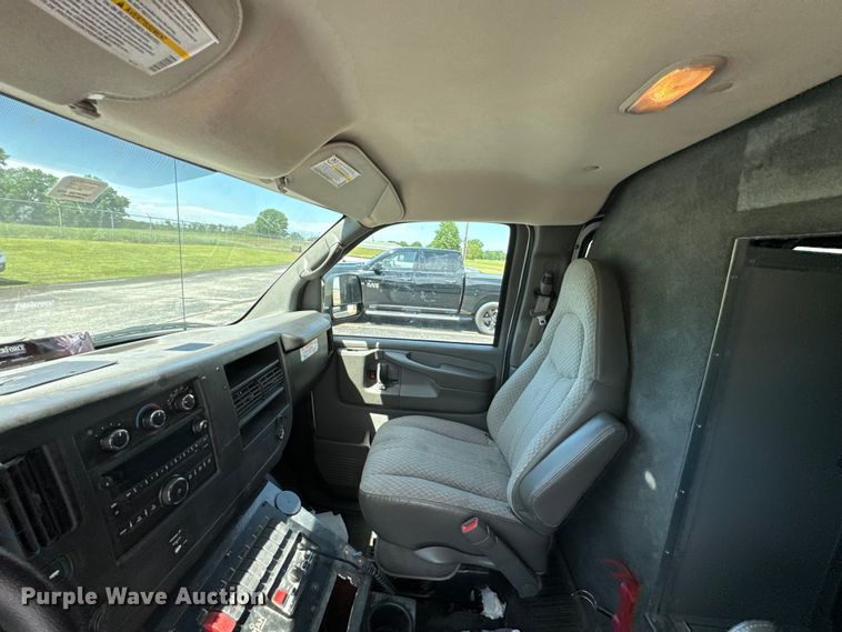 image for item ND9346 2008 Chevrolet Express ambulance