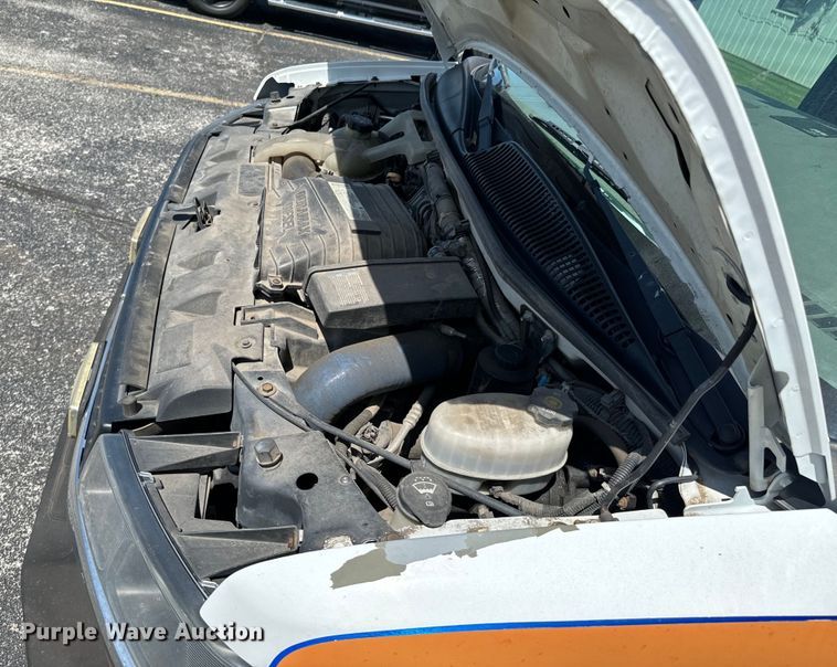 image for item ND9346 2008 Chevrolet Express ambulance