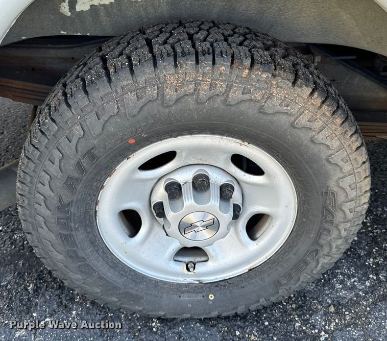 image for item ND9346 2008 Chevrolet Express ambulance