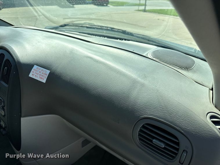 image for item NL9819 2006 Dodge Grand Caravan van