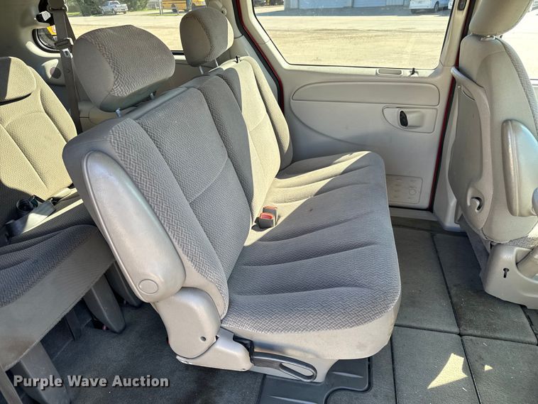 image for item NL9819 2006 Dodge Grand Caravan van