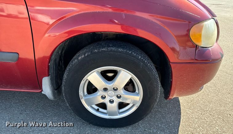 image for item NL9819 2006 Dodge Grand Caravan van