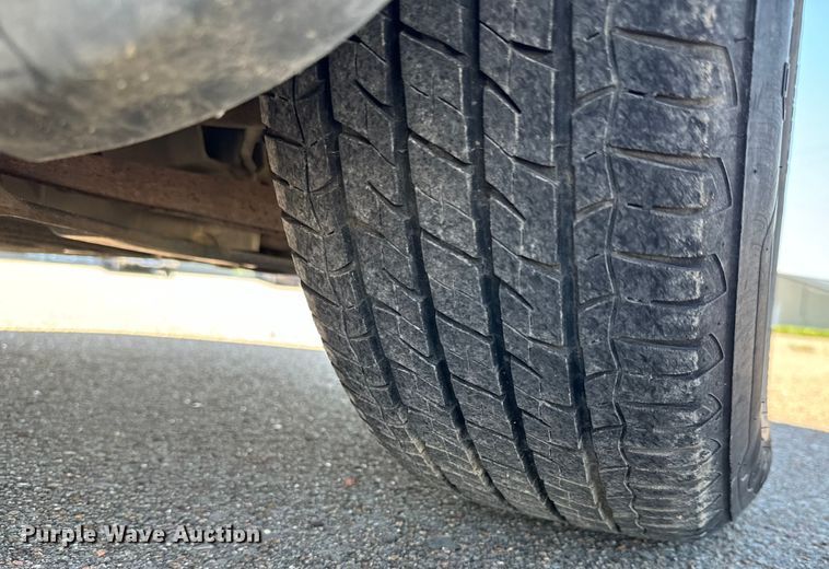 image for item NL9819 2006 Dodge Grand Caravan van