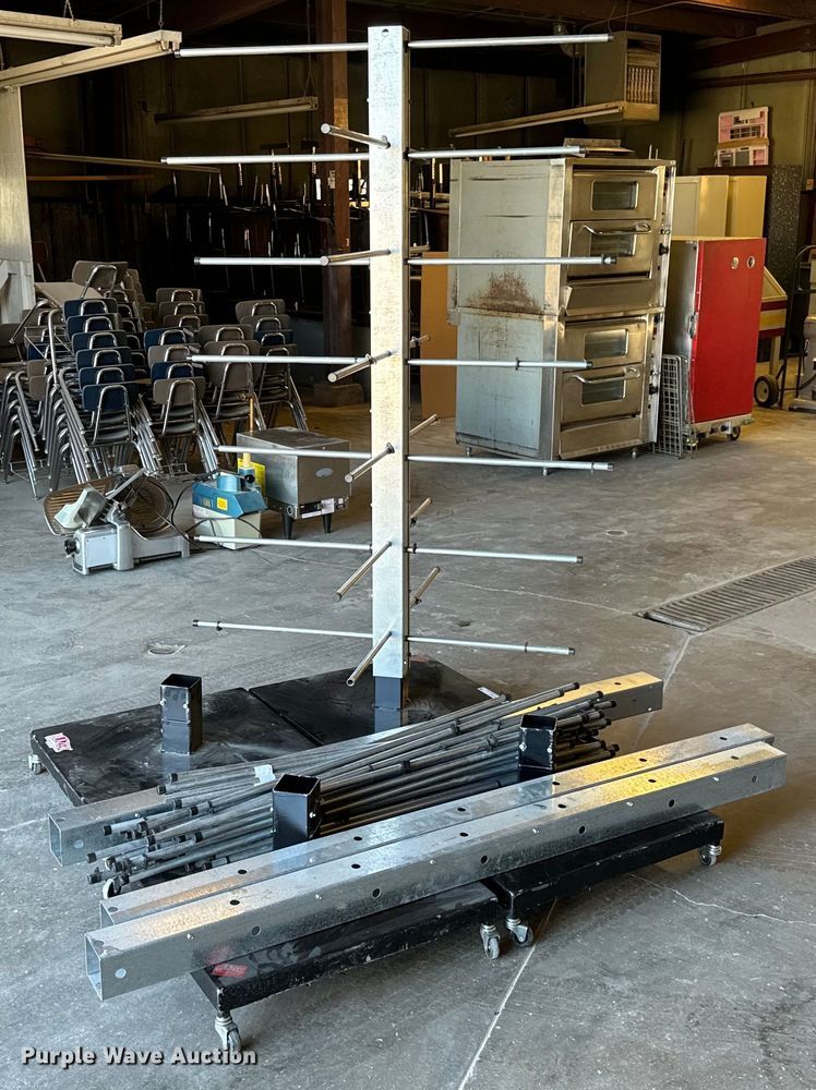 image for item NL9821 (4) helmet racks