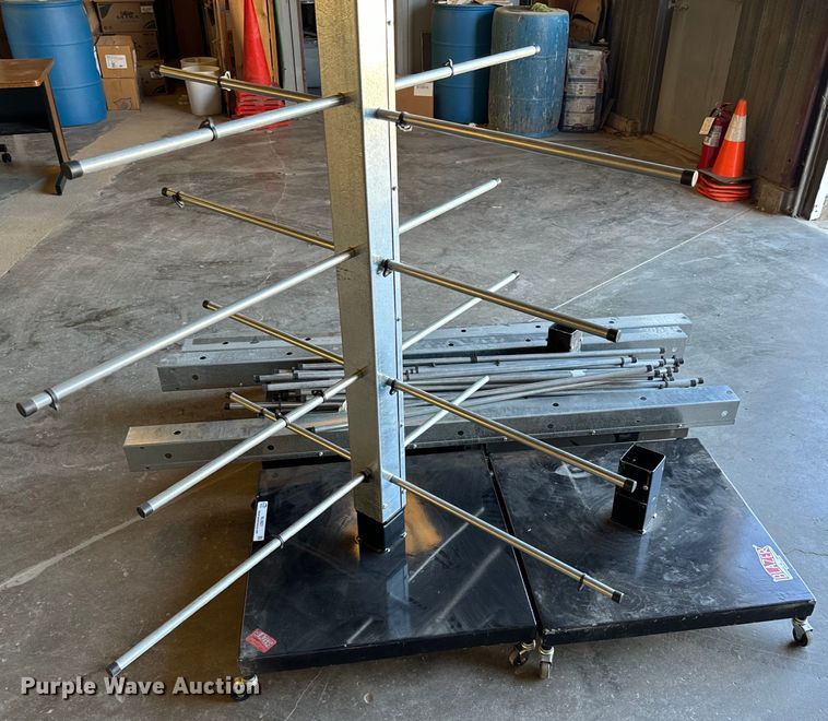 image for item NL9821 (4) helmet racks