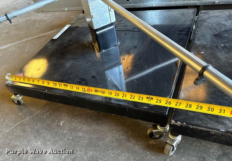 image for item NL9821 (4) helmet racks