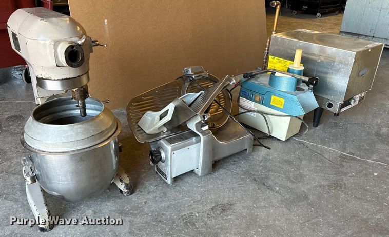 image for item NL9825 Restaurant equipment 