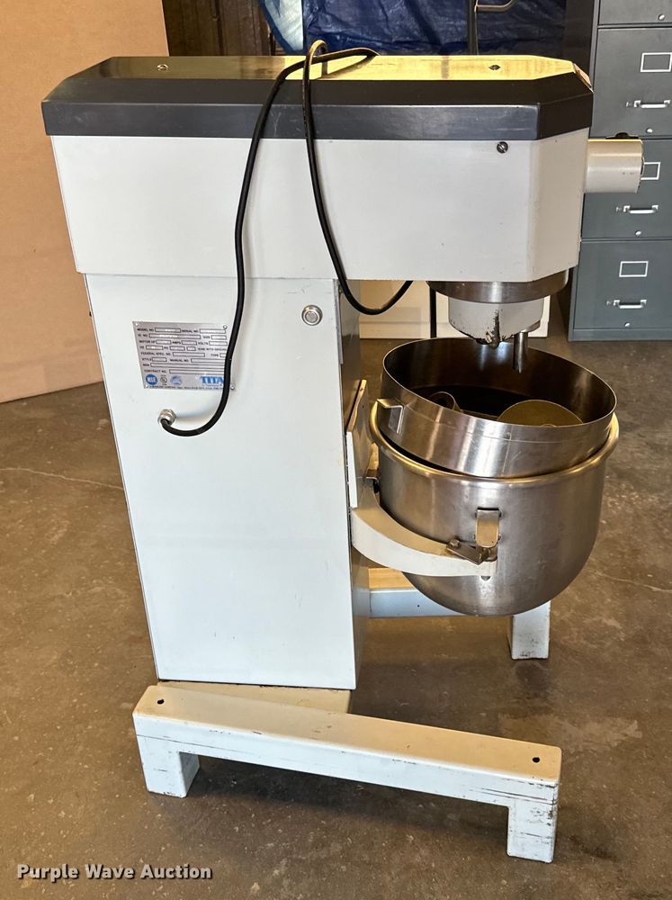 image for item NL9826 Titan GP630F mixer